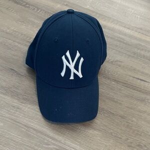 New York Yankees Navy Blue Cap